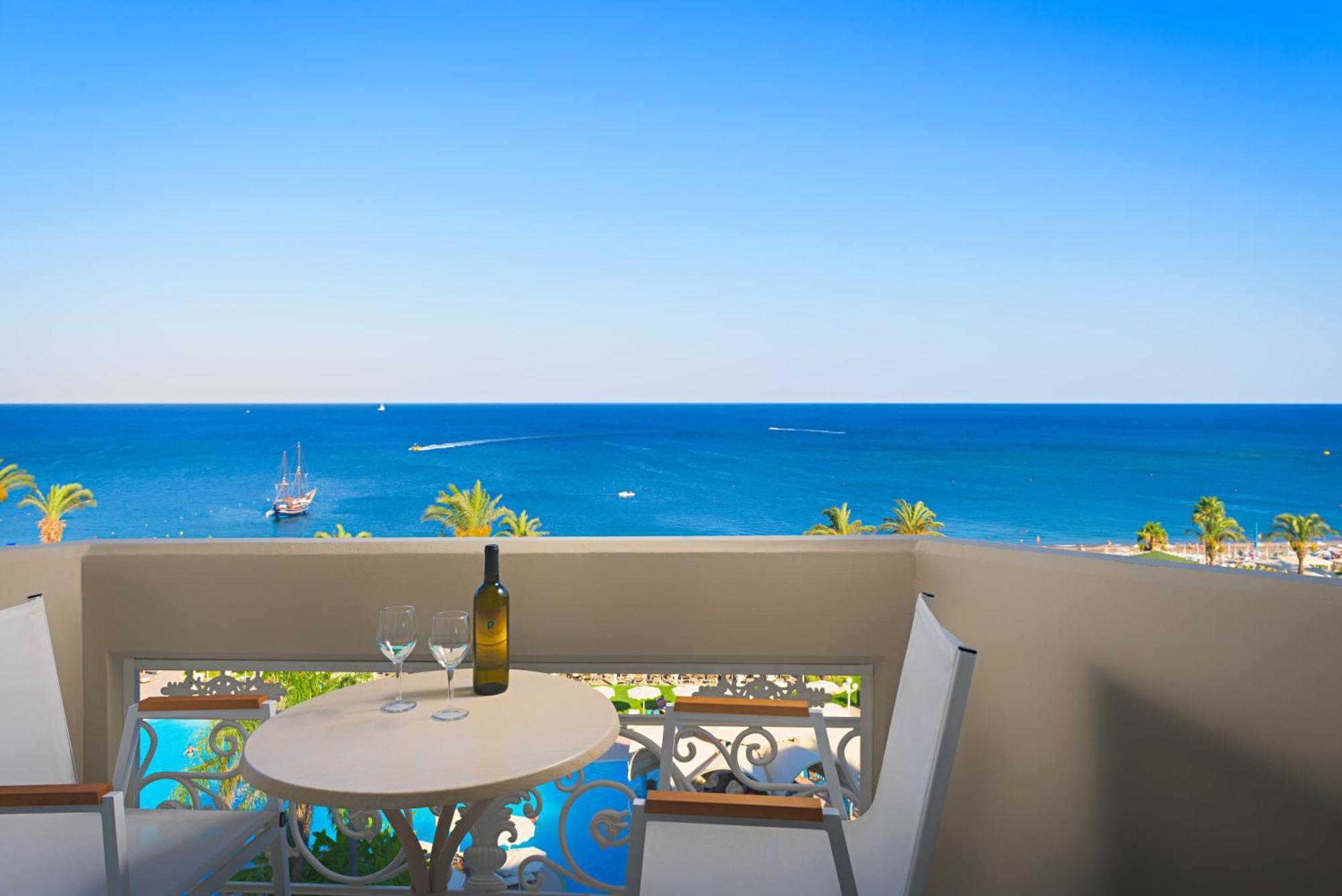 Rodos Palladium Leisure & Wellness Kallithea  Екстер'єр фото View from the balcony of a hotel room