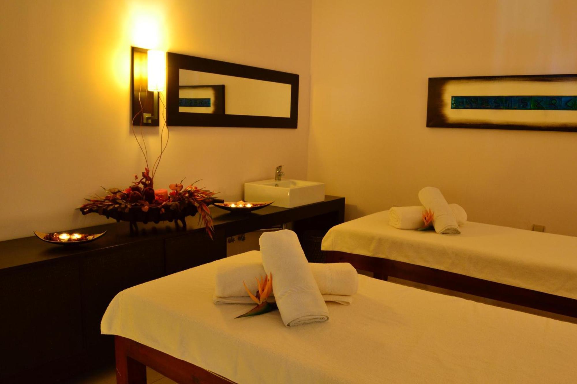 Rodos Palladium Leisure & Wellness Kallithea  Екстер'єр фото A spa treatment room