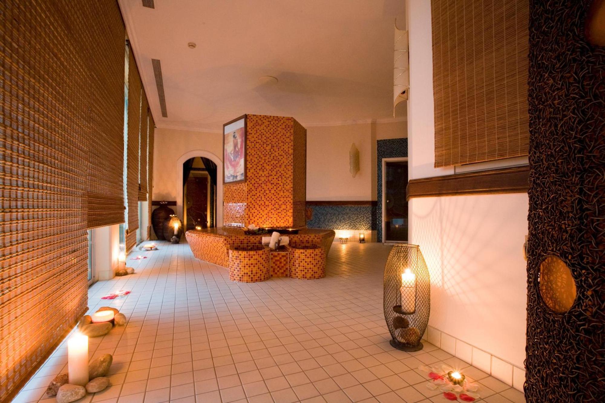 Rodos Palladium Leisure & Wellness Kallithea  Екстер'єр фото Spa at the Hotel
